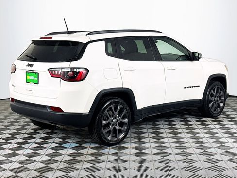 Used 2021 Jeep Compass Latitude image 10