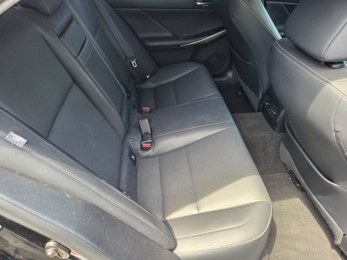 Used 2015 Lexus IS 250 w/ Navigation System Package RWD image 13