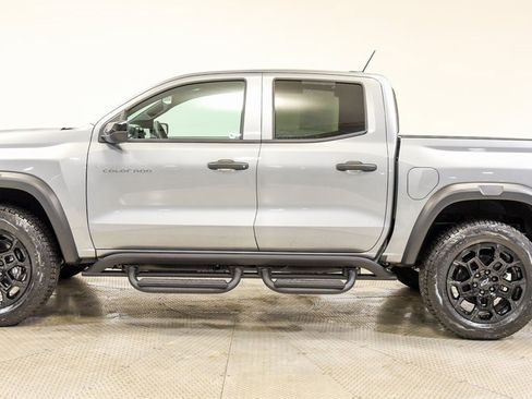 Used 2026 Chevrolet Colorado Trail Boss image 12