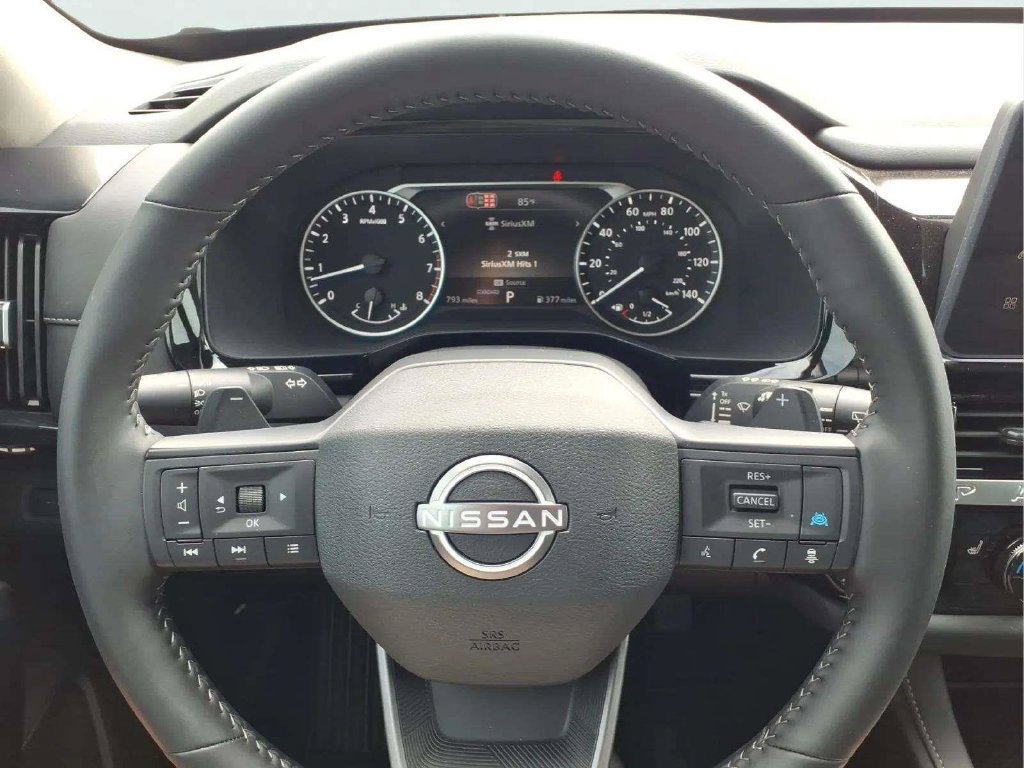 Certified 2026 Nissan Pathfinder SV FWD image 14