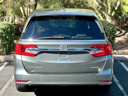 Used 2018 Honda Odyssey Touring image 7