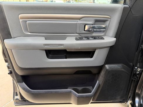 Used 2016 RAM 1500 Big Horn AWD/4WD image 10
