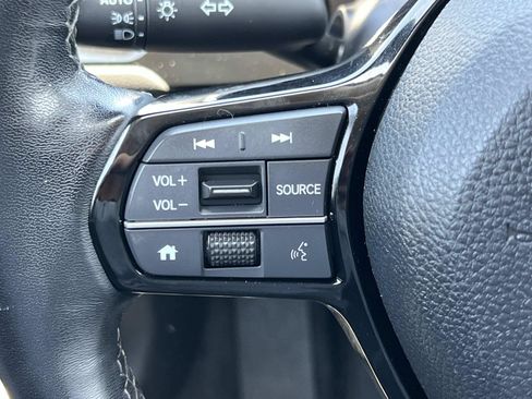 Certified 2024 Honda Civic EX-L image 9