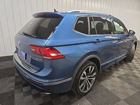 Used 2020 Volkswagen Tiguan SEL Premium R-Line w/ 3rd Row Seat Package AWD/4WD image 10