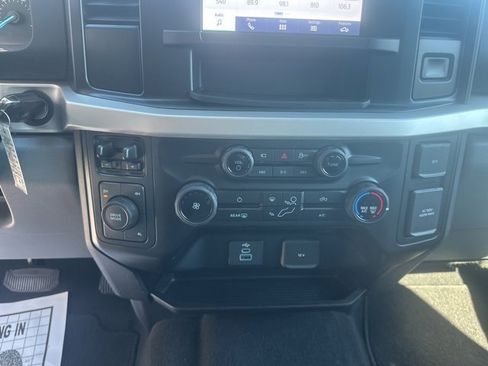 Used 2025 Ford F250 XLT w/ 360-Degree Camera Package image 24