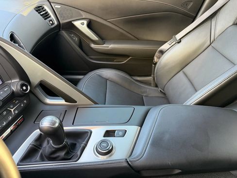 Used 2016 Chevrolet Corvette Z06 w/ 2LZ Preferred Equipment Group image 17