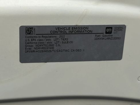 Used 2022 GMC Acadia SLE FWD image 26