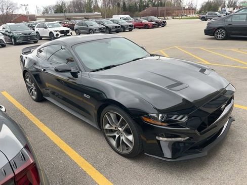 Used 2018 Ford Mustang GT image 4