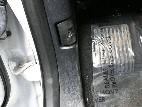 Used 2023 Ford F150 Lariat image 28