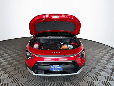 Certified 2024 Kia Niro EX w/ EX Cold Weather Package FWD image 23
