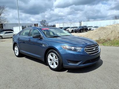 Used 2018 Ford Taurus SE