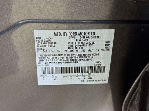 Used 2024 Ford Edge SEL image 23