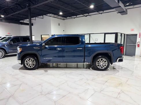 Used 2019 GMC Sierra 1500 SLT w/ SLT Premium Package AWD/4WD image 7