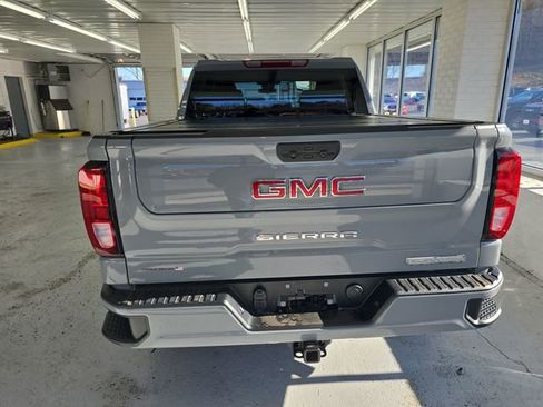 Used 2024 GMC Sierra 1500 Elevation image 4