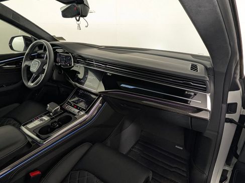 Used 2023 Audi SQ8 Prestige AWD/4WD image 18