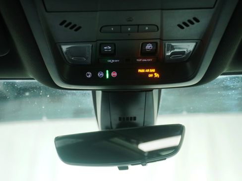Used 2020 Chevrolet Blazer RS AWD/4WD image 23