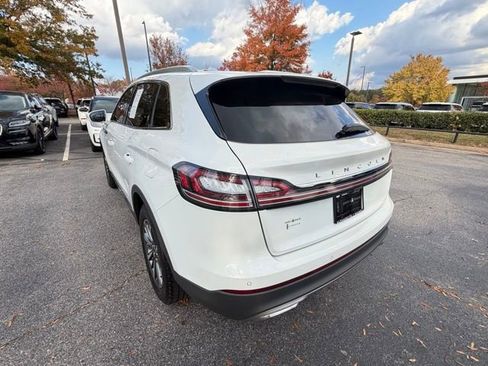 Certified 2022 Lincoln Nautilus STANDARD w/ Premium Package image 6