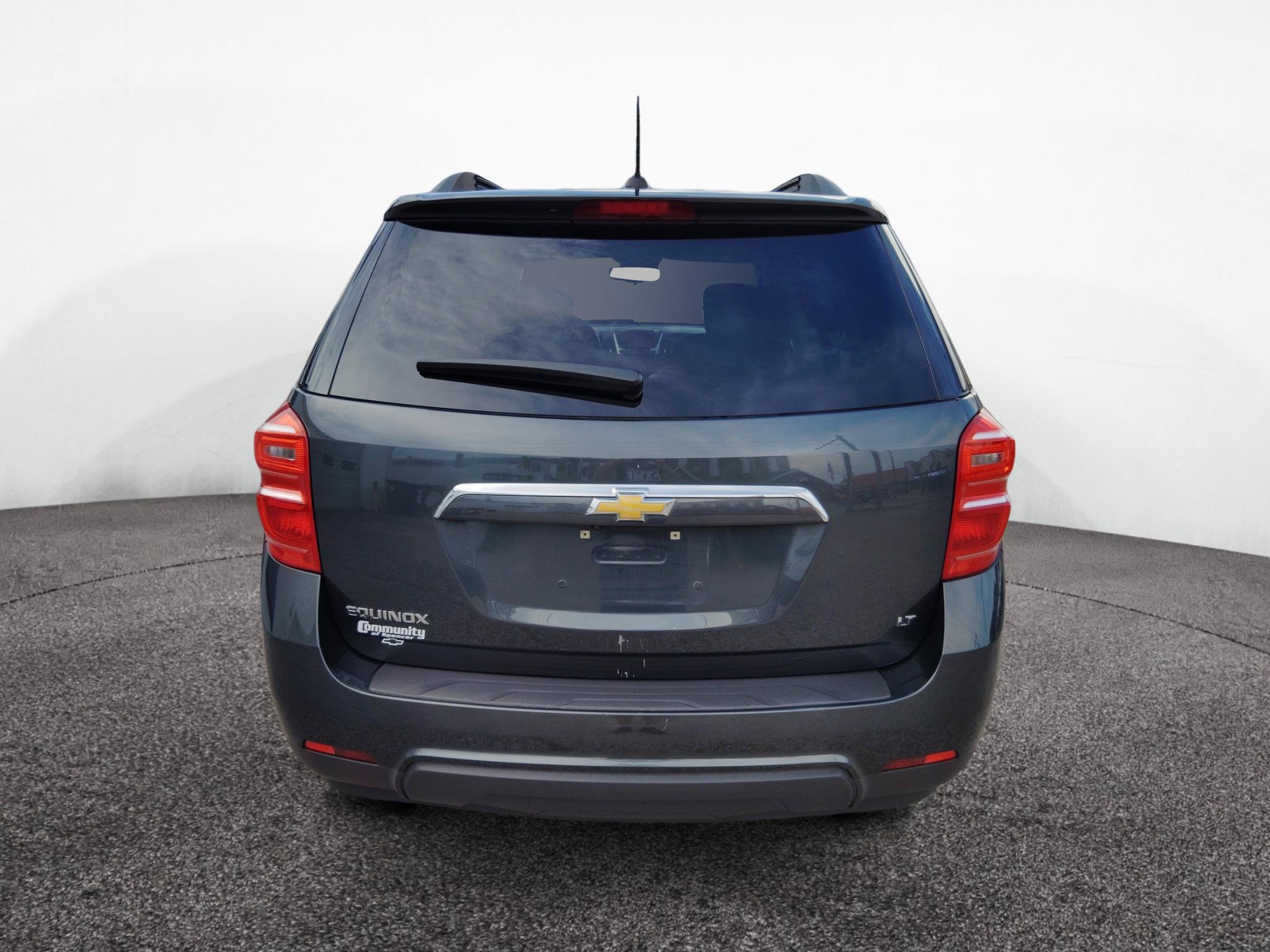 Used 2017 Chevrolet Equinox LT w/ Convenience Package FWD image 6