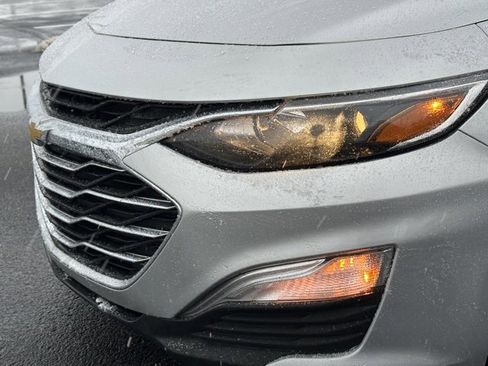 Used 2021 Chevrolet Malibu LS w/ Driver Confidence Package II image 8