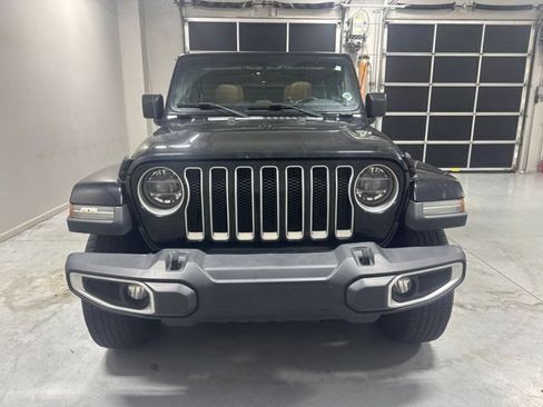 Used 2020 Jeep Wrangler Unlimited Sahara AWD/4WD image 3