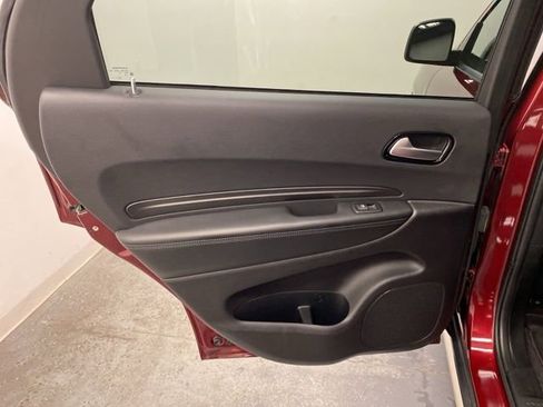 Used 2022 Dodge Durango SXT image 22