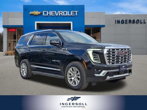 Used 2025 GMC Yukon Denali AWD/4WD image 1