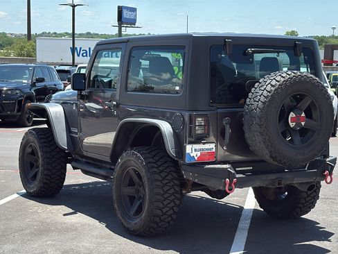 Used 2014 Jeep Wrangler Sport w/ Quick Order Package 24S AWD/4WD image 3