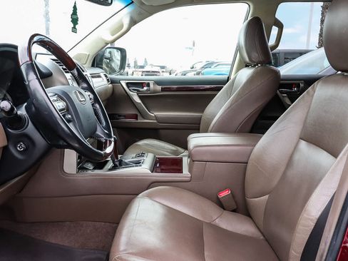 Used 2018 Lexus GX 460 Premium w/ Premium Package AWD/4WD image 23