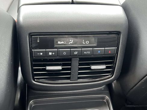 Used 2023 MAZDA CX-9 Touring AWD/4WD image 14