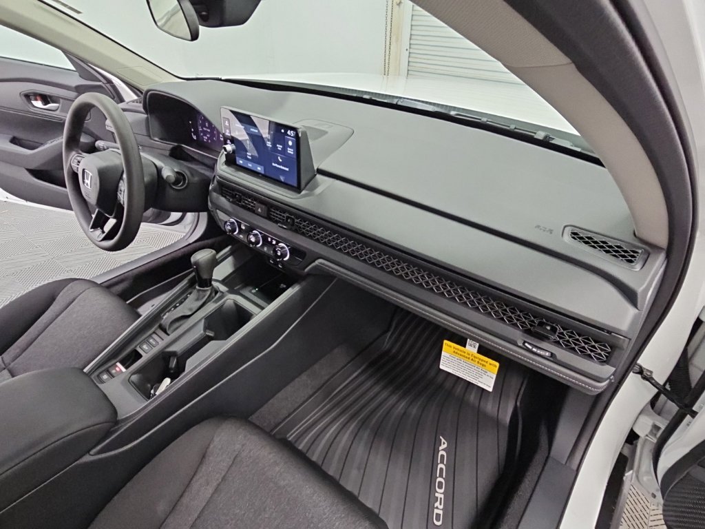 New 2026 Honda Accord LX image 33