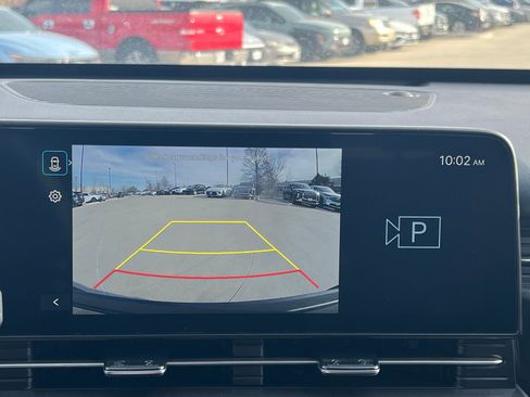 Used 2025 Hyundai Kona SEL image 30