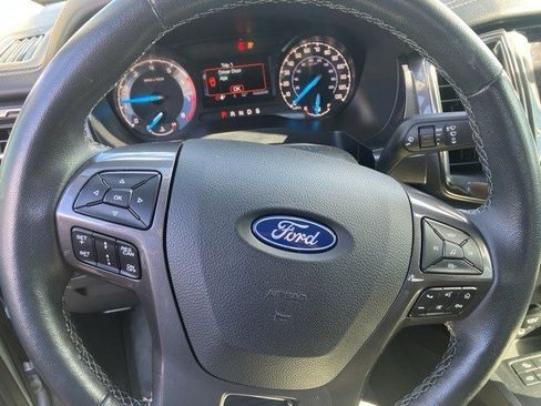 Used 2023 Ford Ranger Lariat w/ FX4 Off-Road Package image 14