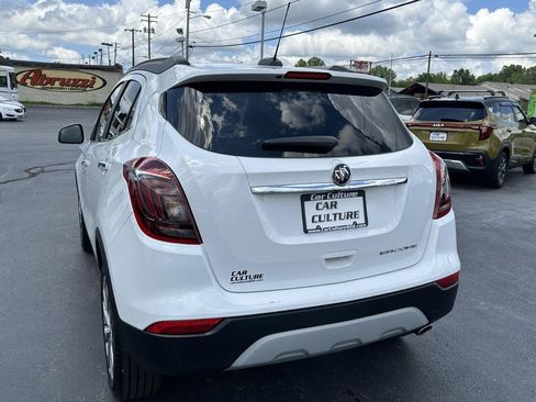 Used 2020 Buick Encore Preferred w/ Safety Package FWD image 11
