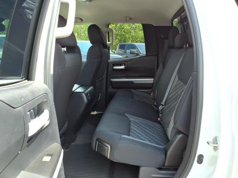 Used 2019 Toyota Tundra SR5 w/ TRD Off Road Package AWD/4WD image 15