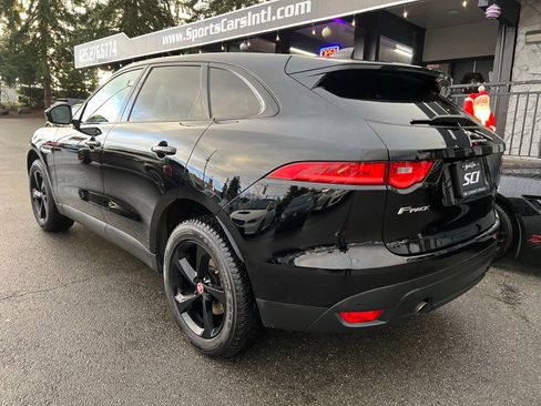 Used 2020 Jaguar F-PACE Premium image 3