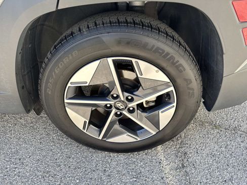 Used 2025 Hyundai Tucson SEL FWD image 6