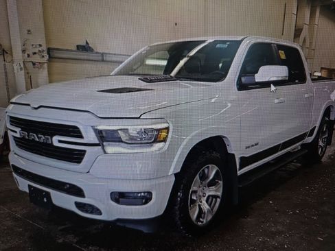 Used 2020 RAM 1500 Laramie image 2