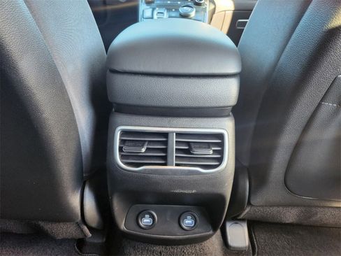Used 2022 Hyundai Santa Fe SEL image 20