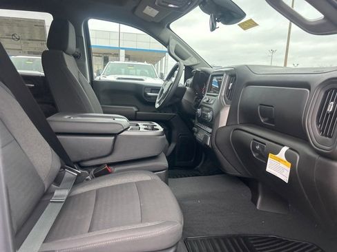 New 2026 Chevrolet Silverado 1500 Custom w/ Turbomax Blackout Package image 32