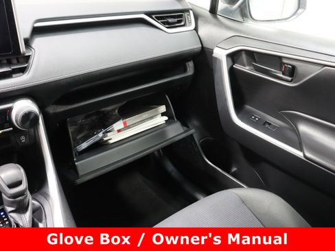 Used 2024 Toyota RAV4 LE image 20