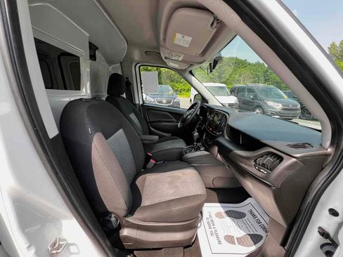 Used 2017 RAM ProMaster City Tradesman SLT w/ Rear Back-up Camera Group image 17