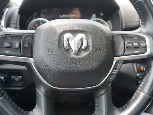 Used 2023 RAM 1500 Laramie image 17