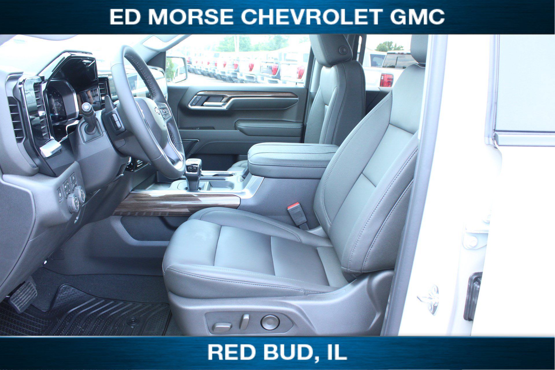 New 2026 Chevrolet Silverado 1500 RST w/ Convenience Package II AWD/4WD image 7