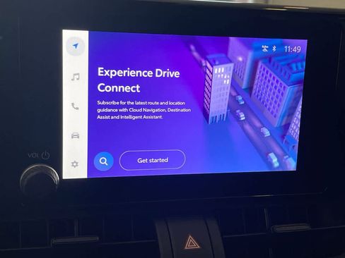 Used 2025 Toyota RAV4 XLE image 18