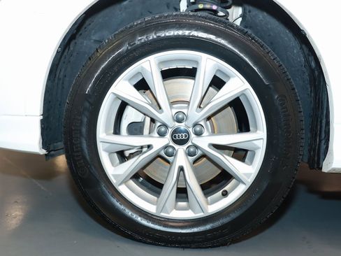 Used 2023 Audi Q3 2.0T Premium image 23