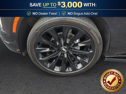 Used 2026 Cadillac Escalade Platinum Sport w/ LPO, ONYX Package image 13