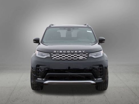New 2026 Land Rover Discovery Limited Edition image 9