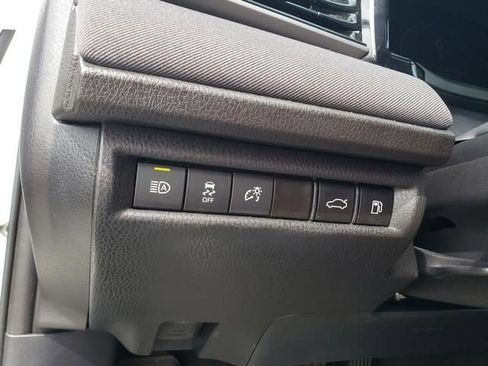 Used 2025 Toyota Camry LE FWD image 21