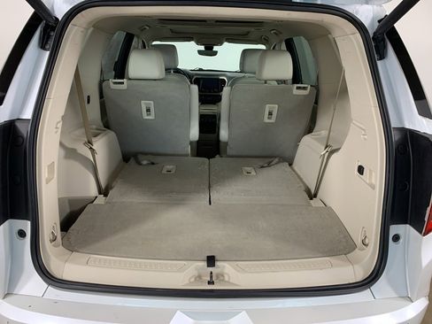 Used 2020 GMC Acadia Denali w/ Denali Ultimate Package image 13