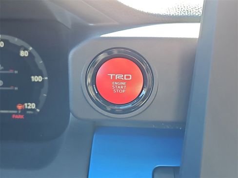 New 2025 Toyota Tacoma TRD Off-Road image 15